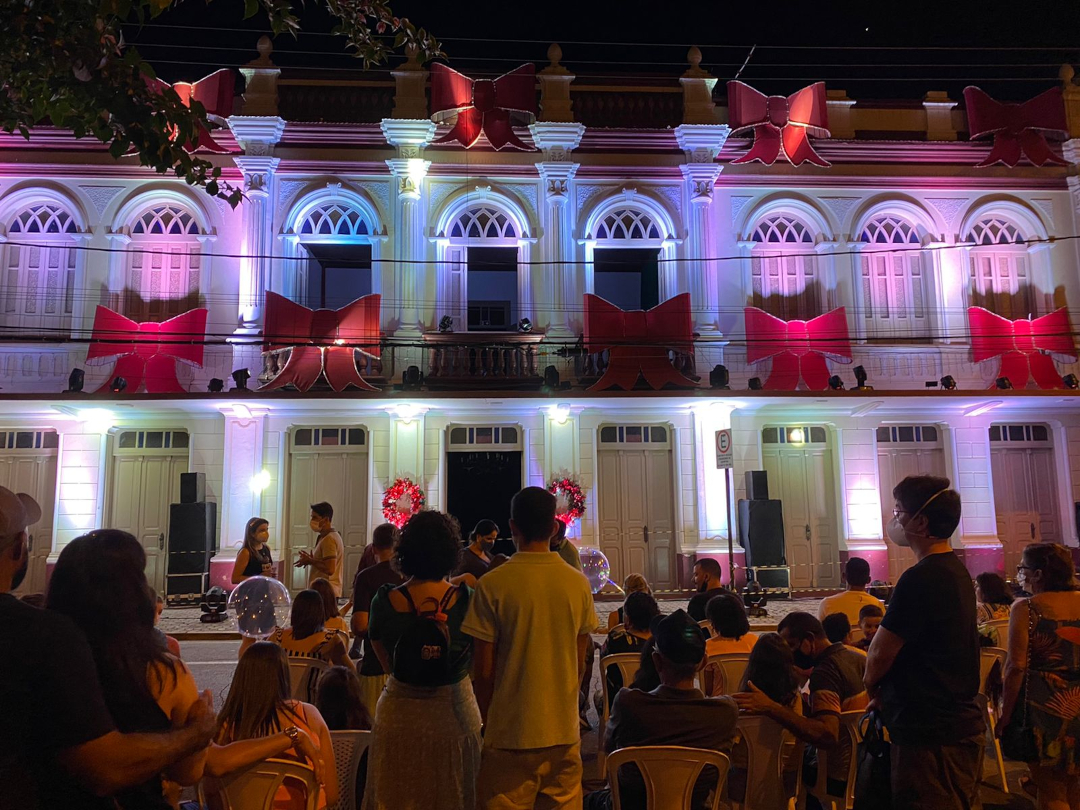 Inaugurada a decoração natalina de Pará de Minas