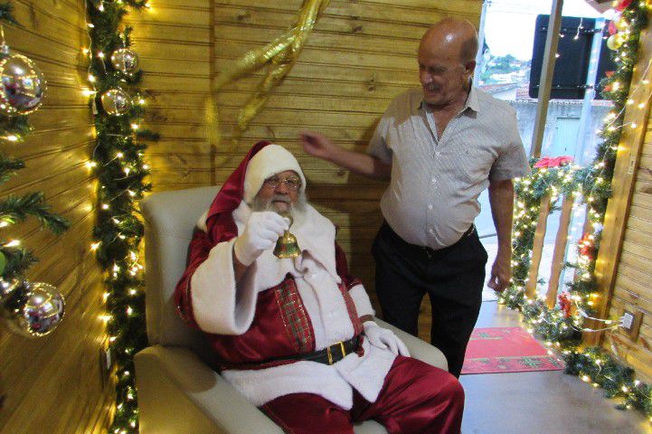 Centro Comercial Nossa Senhora de Fátima recebe a visita do Papai Noel