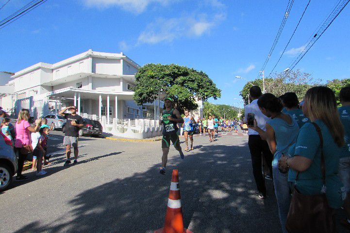 Ruas de Pará de Minas foram tomadas por atletas na 4ª edição da Corrida Sicoob Ascicred