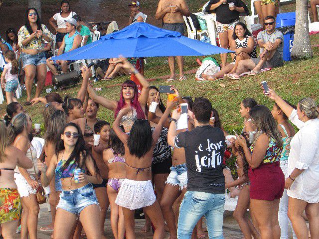 Clube Ascipam promove uma grande festa em homenagem aos trabalhadores