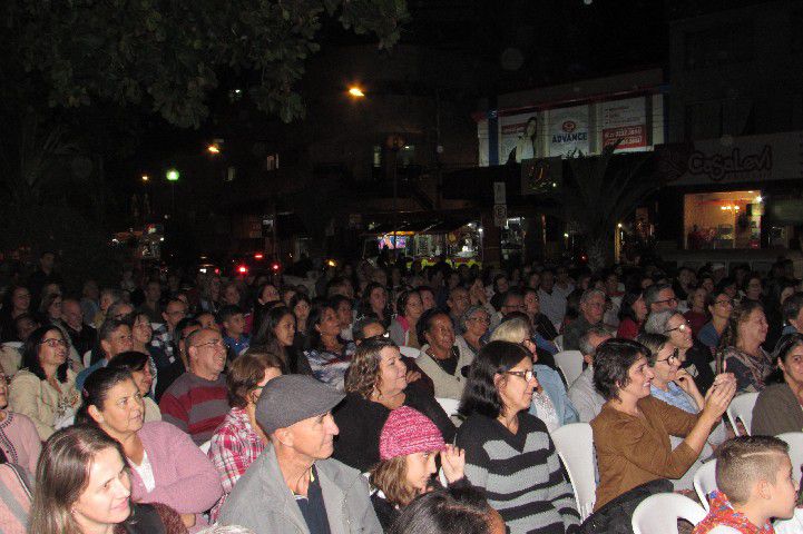 Seresta das Mães emociona público