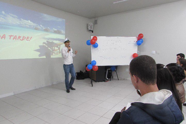 Palestra atrai jovens em busca da oportunidade de ser um empreendedor