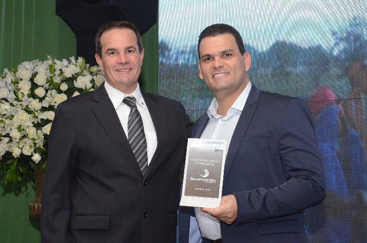 Ascipam homenageia empreendedores na Noite do Empresário do Ano 2018