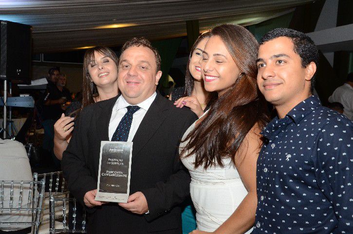 Ascipam homenageia empreendedores na Noite do Empresário do Ano 2018