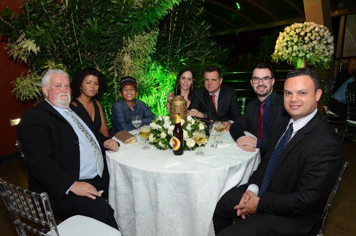 Ascipam homenageia empreendedores na Noite do Empresário do Ano 2018