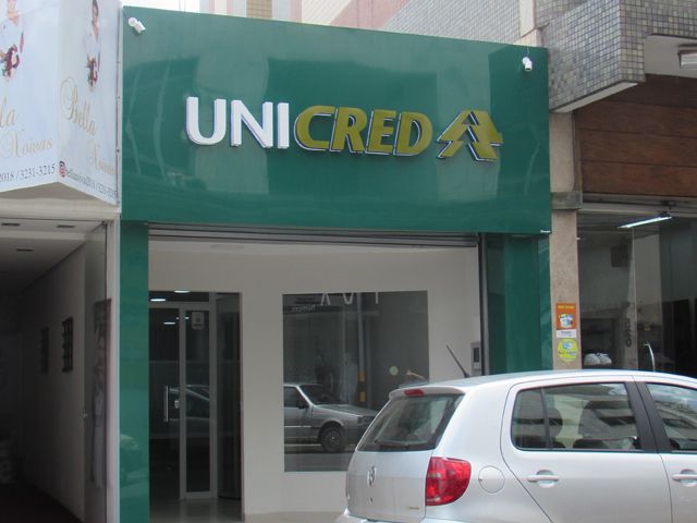 Unicred reinaugura em novo endereço