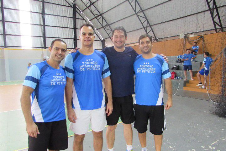 1º Torneio Interclubes de Peteca é sucesso