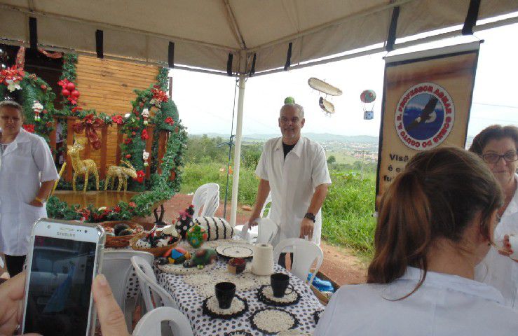 Papai Noel da Ascipam participa de ação solidária