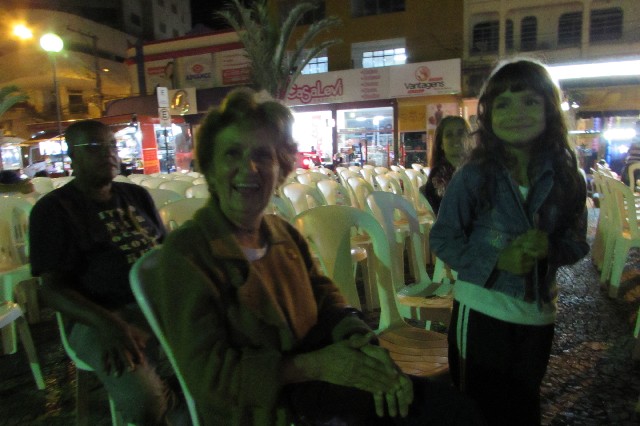 Praça da Matriz recebe a Seresta do Dia das Mães