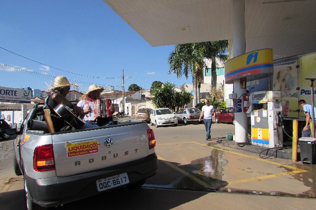 Consumidores foram às ruas conferir a Liquidaço