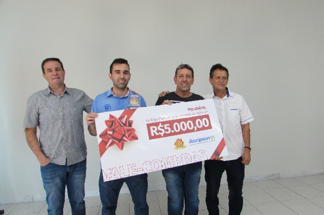 Ascipam entrega prêmios aos ganhadores da promoção “Minha Casa Nova”